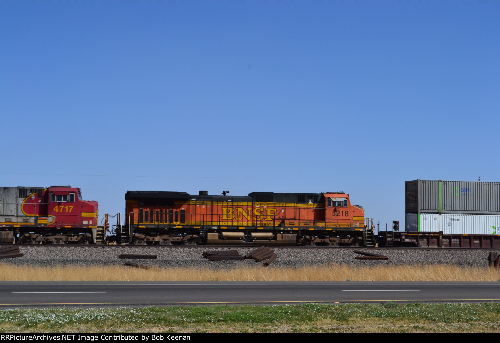 BNSF 5218